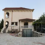 Vila Roan
