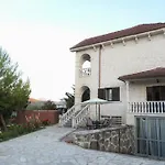 Vila Roan