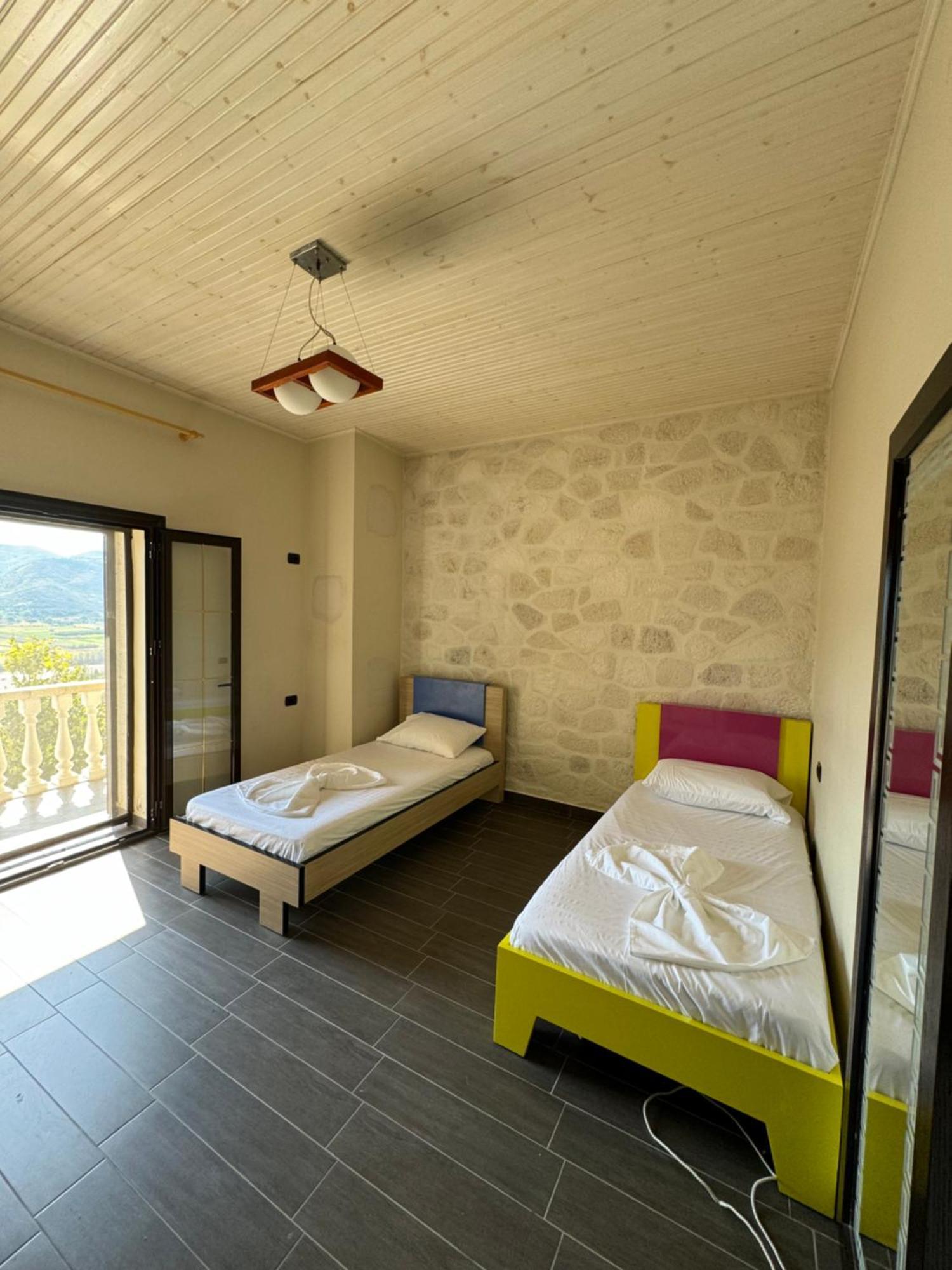 Roan * Vlorë