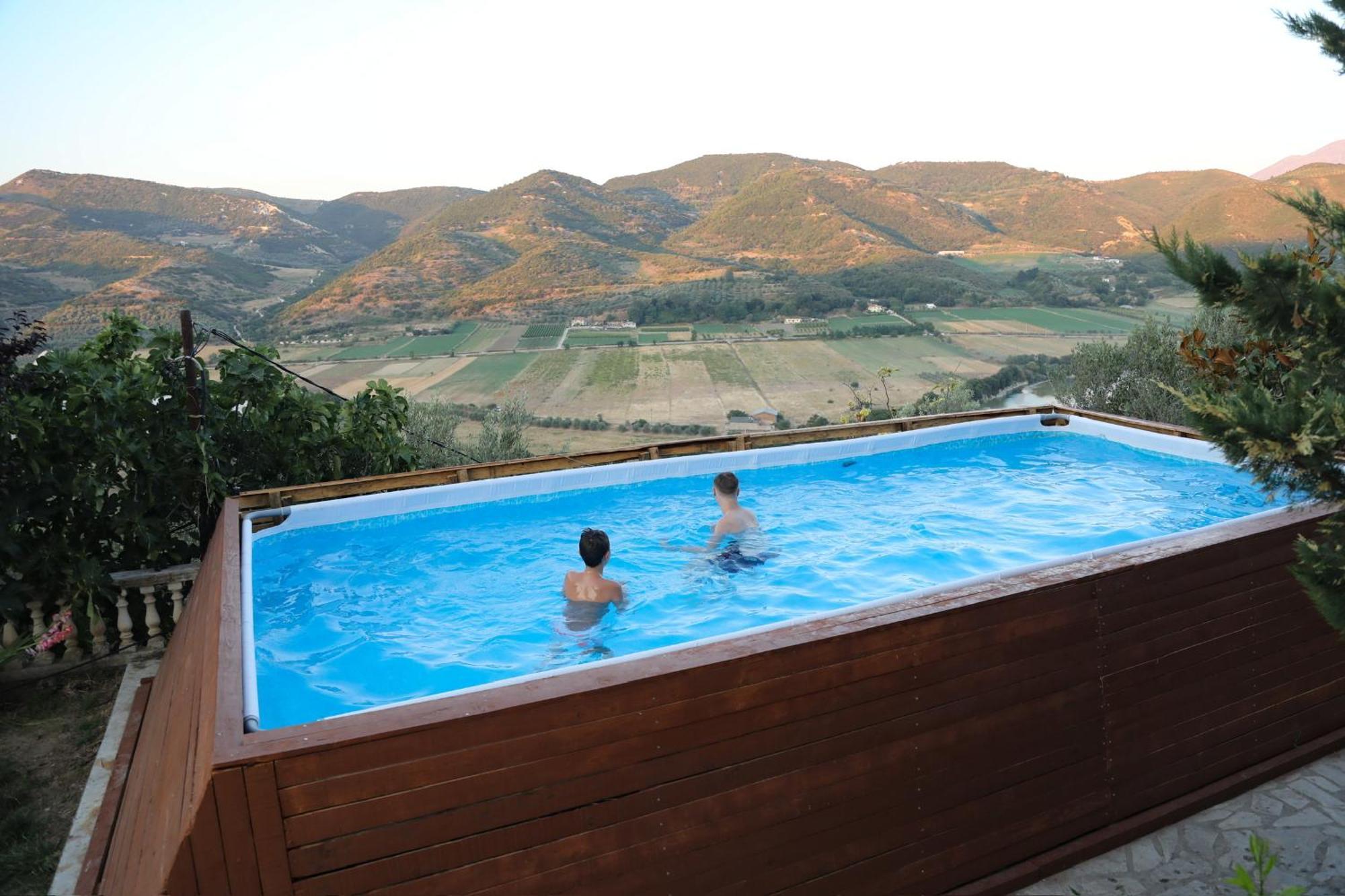 Roan Villa *