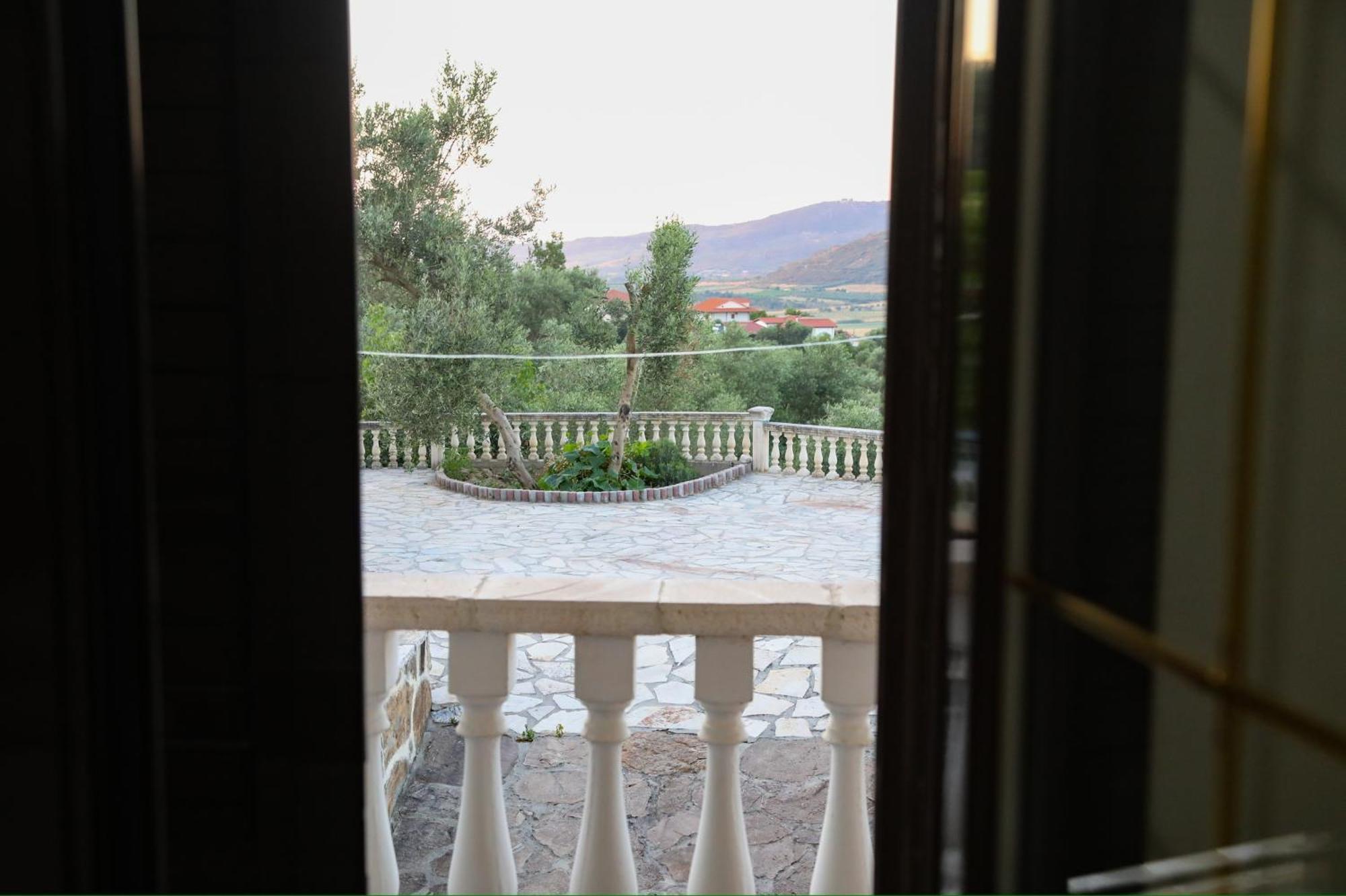 Roan Villa